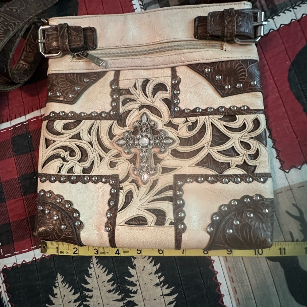 Western style handbag
